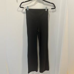 TNA chill atmosphere flate high-rise legging black